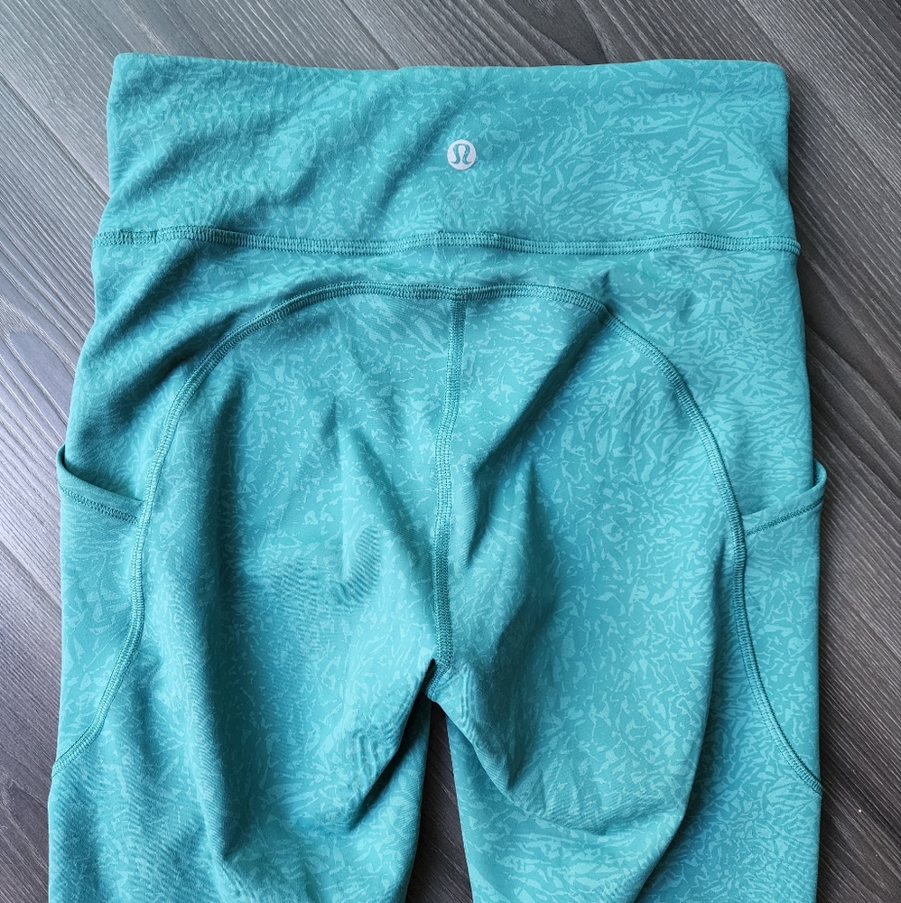 Lululemon leggings - Picture 6 of 7